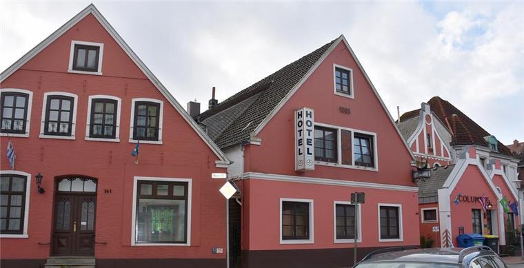 Seit 75 Jahren an der Langen Straße Hotel Columbus an der Langen Straße
