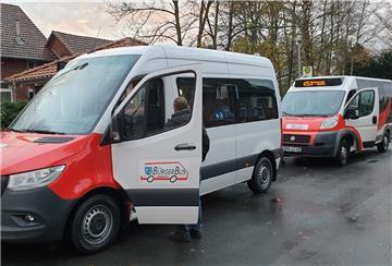 Zwei Busse des Bürgerbus-Vereins