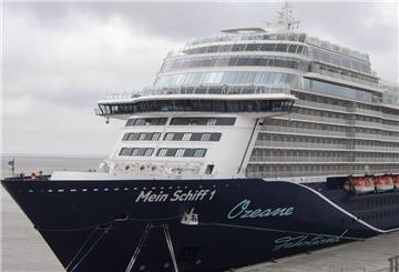 Mein Schiff 1
