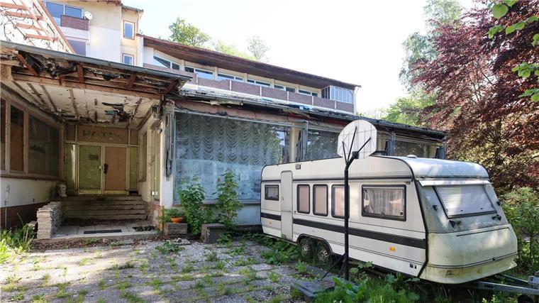 Durchsuchungen beim „Königreich Deutschland“ im Nordwesten Das Kurhotel bei Bad Lauterberg ist heruntergekommen.