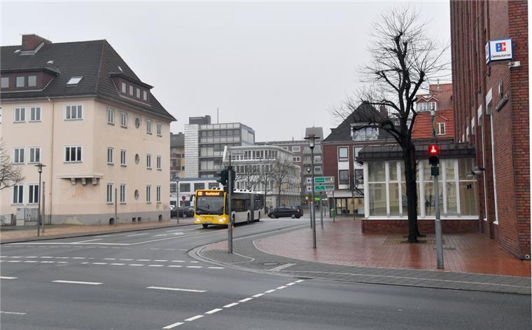 Nun doch nicht: Das Land wollte der Stadt das ehemalige Finanzamt überlassen, damit hier an zentraler Lage die City weiterentwickelt werden kann. Nun werden die Karten neu gemischt.