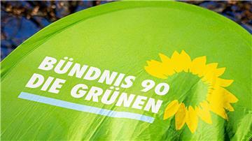 Das Logo von Bündnis 90/Die Grünen ist vor einem Landesparteitag zu sehen.