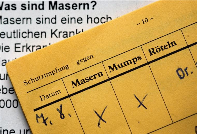 Das Masernschutzgesetz gilt immer noch. Die Stadt muss sich darauf einstellen. 