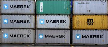 Das Maß aller Dinge in der Schifffahrt: Standardcontainer sind 6,058 Meter lang, 2,44 Meter breit und 2,59 Meter hoch. Foto scheer
