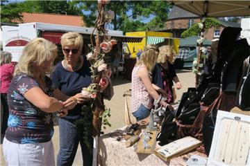 Das Mühlenwochenende lockte mit einer Mischung aus Kultur und Kunsthandwerk etliche Besucher aus der Region an.