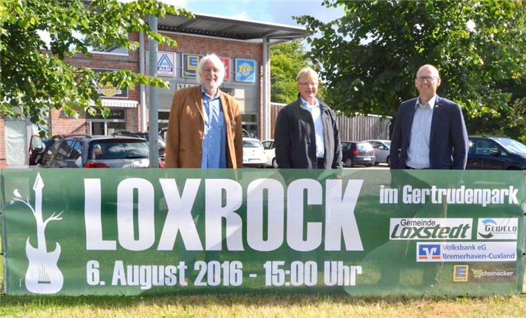 Vorfreude auf Loxrock ist gewaltig Das Musikfstival Loxrock findet mit vielen Bands am 6. August im Gertrudenpark in Loxstedt statt. Darauf freuen sich (von links) Leo Mahler, Hans-Jörg Pott und Bürgermeister Detlef Wellbrock schon mächtig.