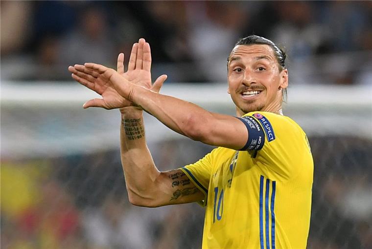 Ibrahimovic: Der Schwede wird ein "Red Devil" Das nächste Ziel ist England: Zlatan Ibrahimovic wechselt zu ManUnited.