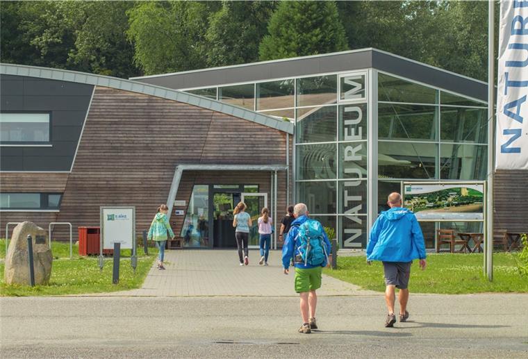 Natureum öffnet täglich Das Natureum Niederelbe in Balje hat in den Sommerferien jeden Tag geöffnet.