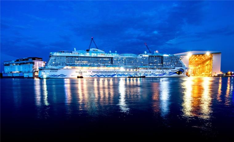 Wasserstand zu niedrig: Kreuzfahrtschiff "Aidanova" fährt später ab Das neue Kreuzfahrtschiff "Aidanova" startet verspätet zur Überführung in die Niederlande.