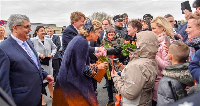 Royaler Besuch: Das niederländische Königspaar in Bremerhaven Das niederländische Königspaar wurde in Bremerhaven begrüßt.