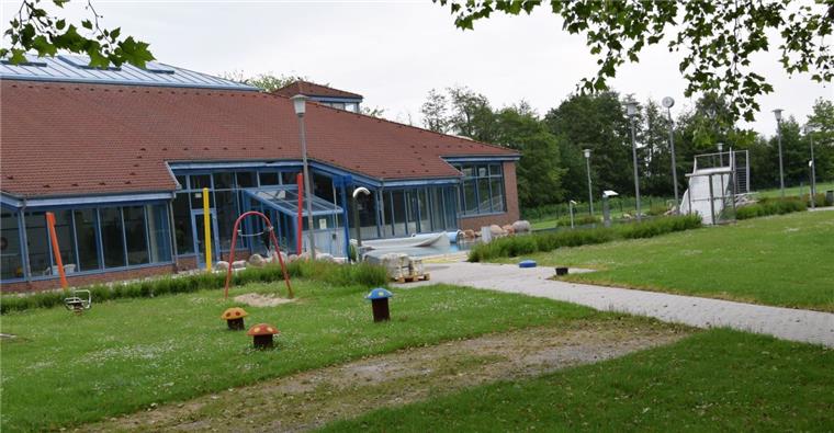 Freibad in Nordenham bleibt geschlossen Das Nordenhamer Freibad kann derzeit nicht öffnen, weil Personal fehlt. die Stadt sucht dringend Aushilfen für die Aufsicht.