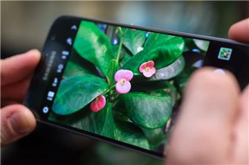 Das Original Samsung Galaxy S7 kann mehr als die Fälschungen die am Mittwoch und Donnerstag in Bremerhaven verkauft wurden.
