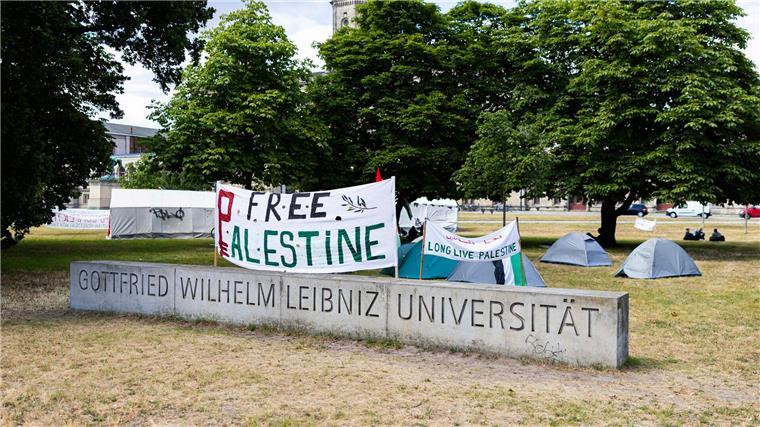 Das Protestcamp liegt auf dem Campus der Uni Hannover.
