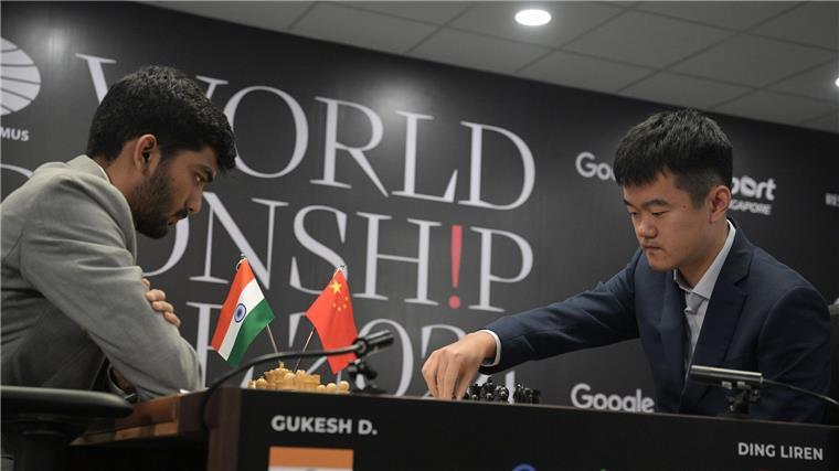 Weiter Unentschieden im Schach-Duell von Gukesh und Liren Das Schach-Duell zwischen Dommaraju Gukesh (l) und Ding Liren bleibt weiter spannend.