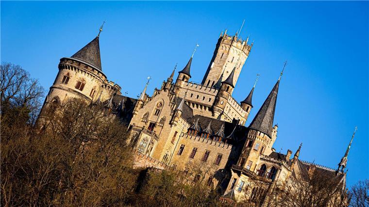 Sanierung der Marienburg soll 2030 abgeschlossen sein Das Schloss Marienburg südlich von Hannover.