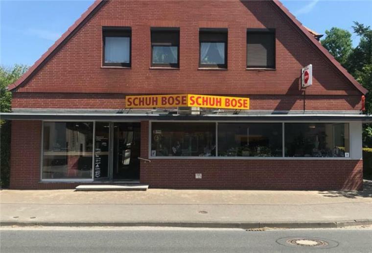 Dorum: Schuhhaus Bose schließt - großer Räumungsverkauf ab 12. März Außenansicht vom Schuhhaus Bose
