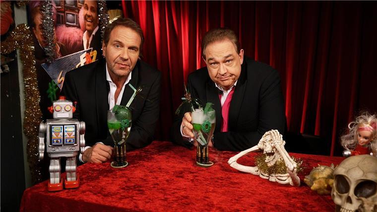 Das Schund-Festival „#SchleFaZ“ der Entertainer Oliver Kalkofe (rechts) und Peter Rütten geht in eine neue Runde.