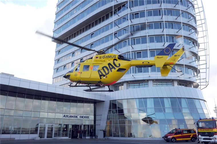 Brake: Vierjährige bei Unfall schwer verletzt Das schwer verletzte Mädchen musste mit einem Rettungshubschrauber ins Krankenhaus gebracht werden.