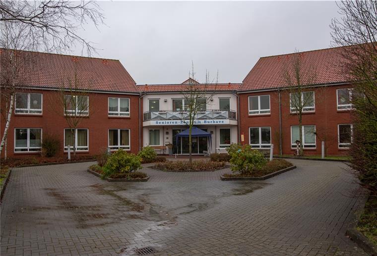 Das Seniorenzentrum Burhave steht unter Quarantäne. Eine Bewohnerin ist mit oder an Corona gestorben. Weitere Personen wurden positiv getestet.