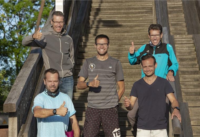 Das Siegerteam (von links unten): Andre Diekmann, Thorsten Berndt, Torben Schramm, Bastian Rohde und Jörg Brunkhorst.