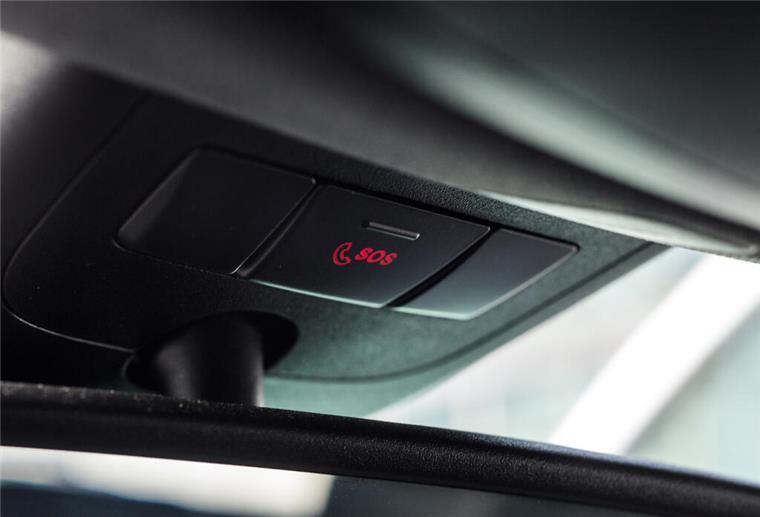 Pflicht für Neuwagen seit dem 1. April 2018: das elektronische Notrufsystem eCall. 