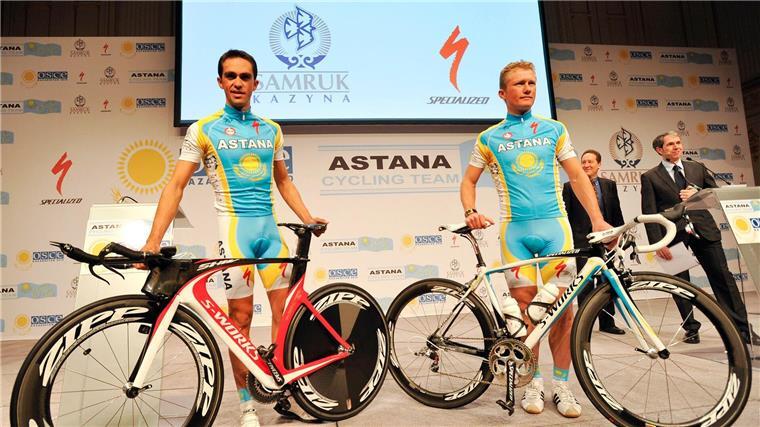 Rasmussen, Winokurow, Contador: Der Doping-Fluch von Pau Das Team von Astana im Jahr 2010.