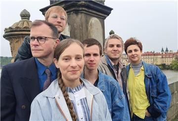 Das Theaterensemble in Prag