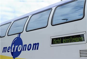 Das trifft Bahnfahrer hart: Metronom schränkt Zugverkehr weiter ein.