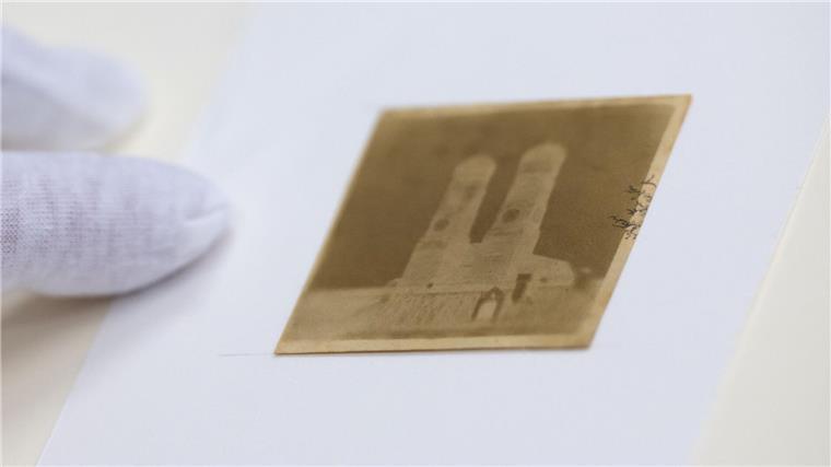 Das vier mal vier Zentimeter große Foto des Mineralogen Franz von Kobell stammt aus dem Jahr 1837.