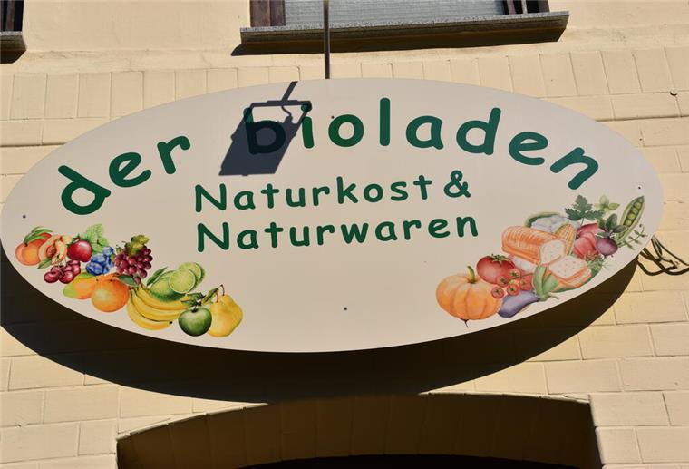 „der bioladen“ feiert am 14. September das 25jährige Bestehen mit kleinem Straßenfest Schild Bioladen