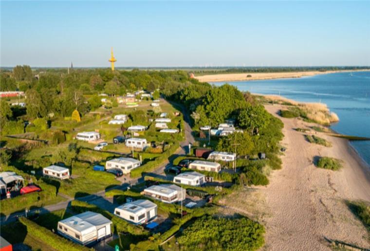 Das WSA will  an der Weser mit einem Saubagger Sand aufspülen: Die Arbeiten sollen dem Ufer- und dem Hochwasserschutz dienen. 