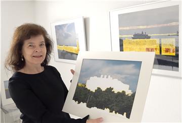 Dass das Alfred-Wegener-Institut wie ein Schiff aussieht, zeigt die herausgelöste Silhouette im Foto von Kerstin Henschel. Auf anderen Fotos überzieht sie das Weserufer mit goldglänzenden Bauten. Foto Scheer