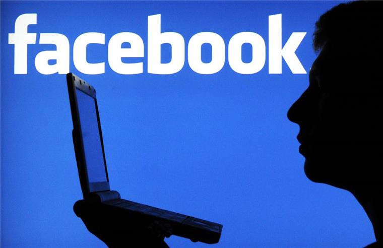 Facebook speicherte Nutzer-Passwörter unverschlüsselt Datenpanne bei Facebook: Passwörter wurden unverschlüsselt abgespeichert.