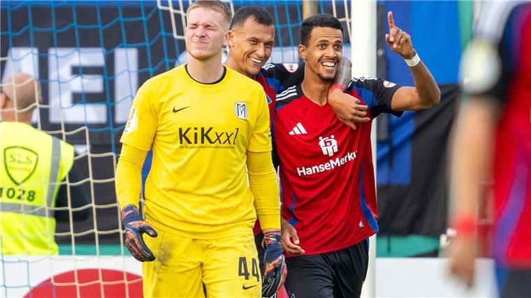 Selke und Glatzel treffen: Baumgart hat Qual der Wahl Davie Selke und Robert Glatzel (r.) sind beim HSV zurück.