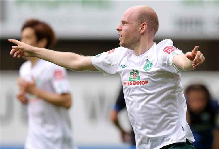 Davy Klaassen will bei Werder Bremen bleiben Davy Klaassen ist bei Ajax Amsterdam im Gespräch. Doch jetzt hat der Niederländer ein Machtwort gesprochen.