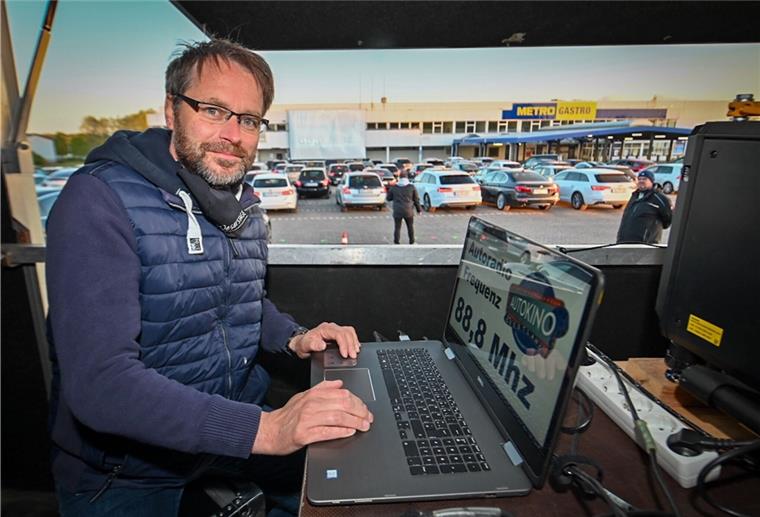 Film ab fürs Autokino in Debstedt Debstedt statt Bremerhaven: Manuel Rohlfs startet am Montag sein Autokino.