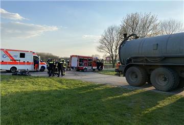 Dem Motorradfahrer war leider nicht mehr zu helfen.