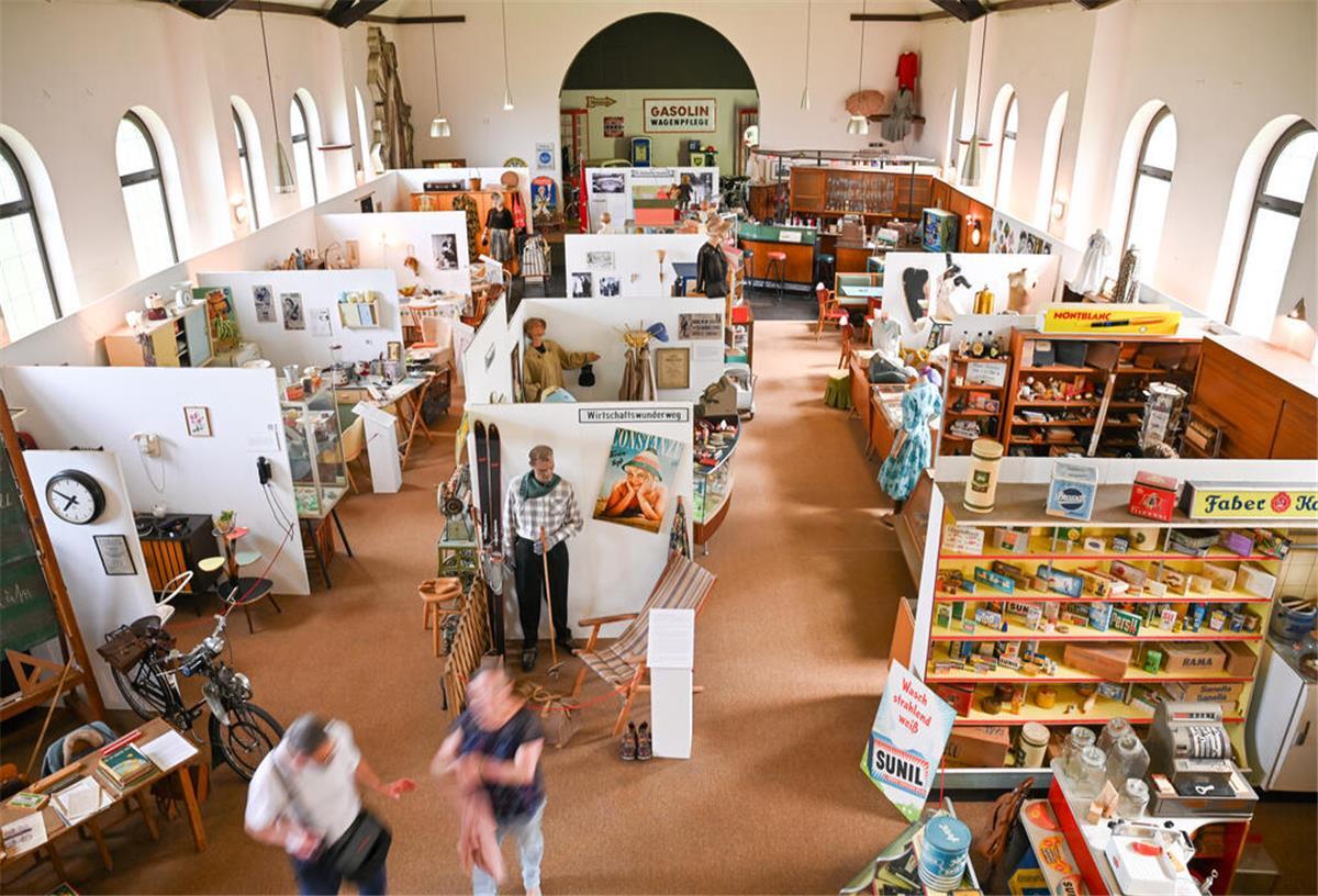 Dem Museum der 50er Jahre droht der Rauswurf aus der amerikanischen Kirche auf dem Gelände der ehemaligen Carl-Schurz-Kaserne.