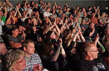 Dem Publikum im TiF gefiel die Show. Foto: Scheschonka