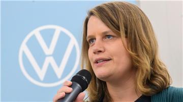 Den Kauf eines E-Autos wieder attraktiver zu machen, sei mit mehreren Wegen möglich, sagt Niedersachsens Vize-Ministerpräsidentin Hamburg. (Archivbild)