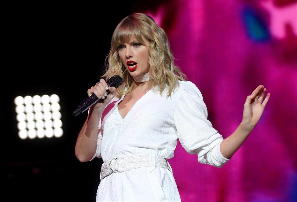 Swift bringt Konzertfilm zum 34. Geburtstag als Stream Den Konzertfilm von US-Sängerin Taylor Swift gibt es bald als Streaming-Version.