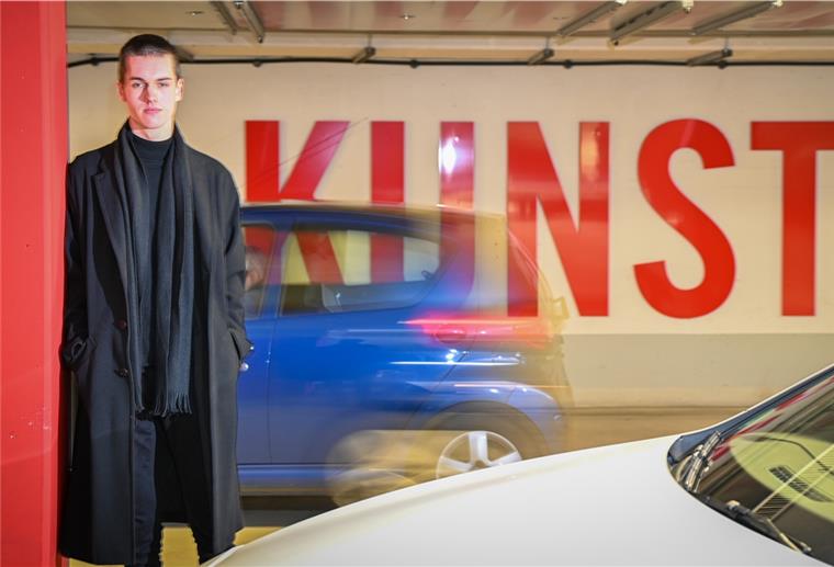 Bremerhavener Grafiker sammelt für Kollegen in Not Mike Mio, freier Grafiker und Künstler