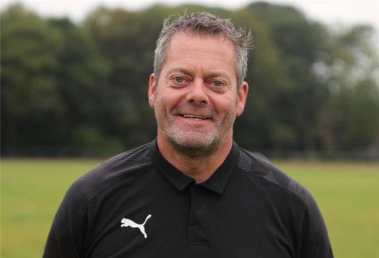 Heinecke ist am Sonntag letztmals Trainer des 1. FC Nordenham Der 51-jährige Mario Heinecke ist seit 2004, mit einem Jahr Unterbrechung, als Übungsleiter für den FCN tätig.