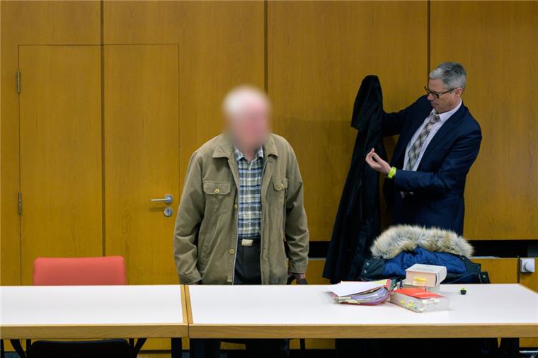 Der 80 Jahre alte Mann wurde zu einer Bewährungsstrafe verurteilt.