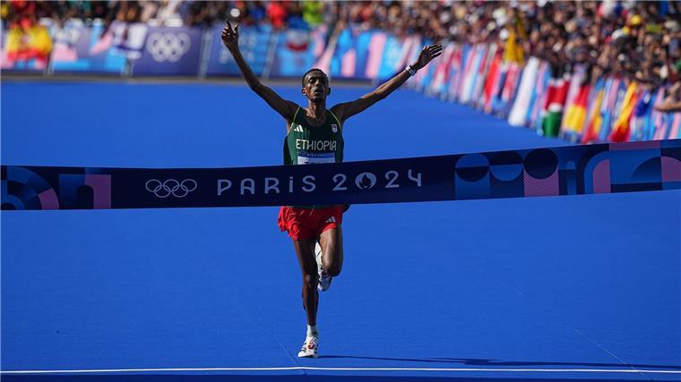 Der Äthiopier Tamirat Tola lief souverän zum Olympiasieg