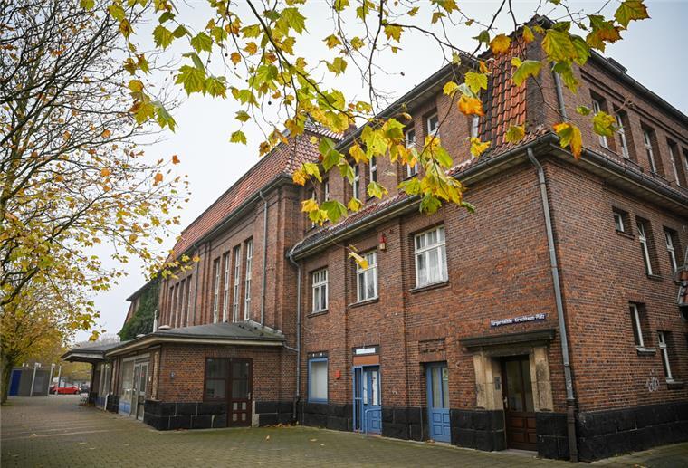 Wegen Umbau: Gerangel um den alten Leher Bahnhof in Bremerhaven Der Bahnhof in Bremerhaven-Lehe.
