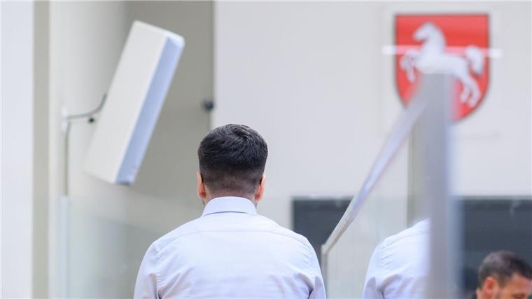 Der angeklagte Staatsanwalt bestreitet, Geld von einer internationalen Bande von Kokainhändlern angenommen zu haben.  (Archivbild)