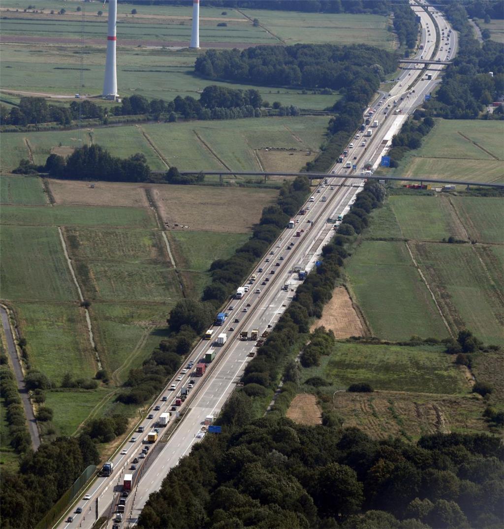 Der angesagte Superstau auf der A27 blieb aus. 