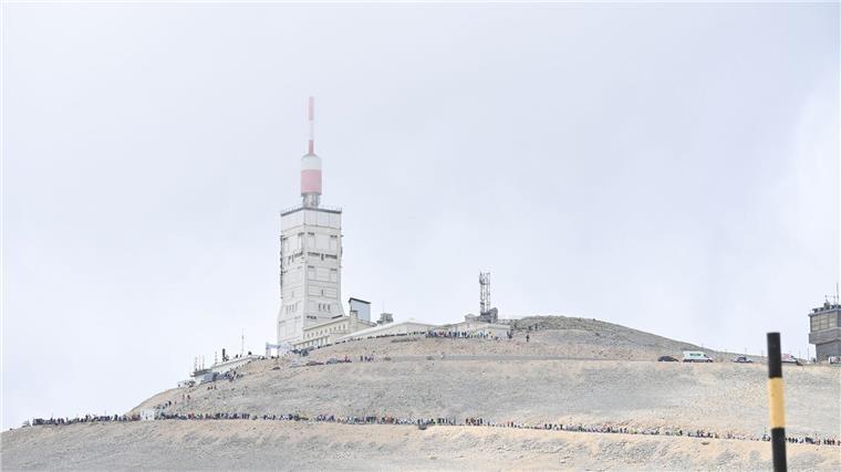 Was man von den Tour-Stars lernen kann – und was nicht Der Anstieg zum legendären Mont Ventoux ist eine der Attraktionen der 112. Tour de France.