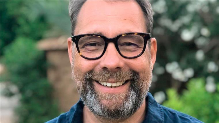 Springer-Sprecher schreibt Schlüsselroman über Medien Der „Aufsteiger“-Autor Peter Huth. (Foto: privat)